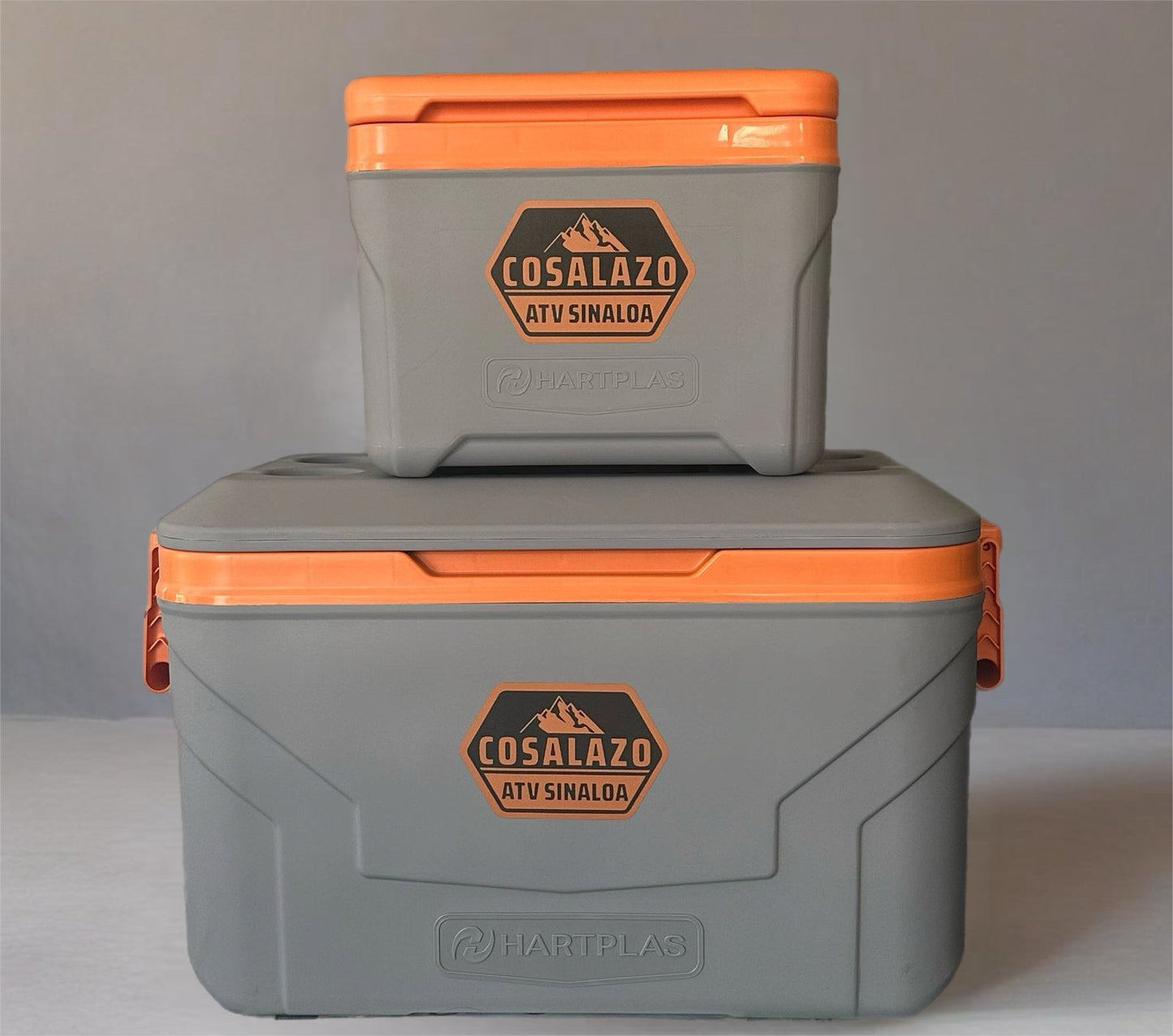 Hielera Cosalazo Everest Gris - Naranja 80 latas
